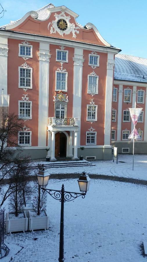 מיירסבורג Palais Am Schlossplatz מראה חיצוני תמונה